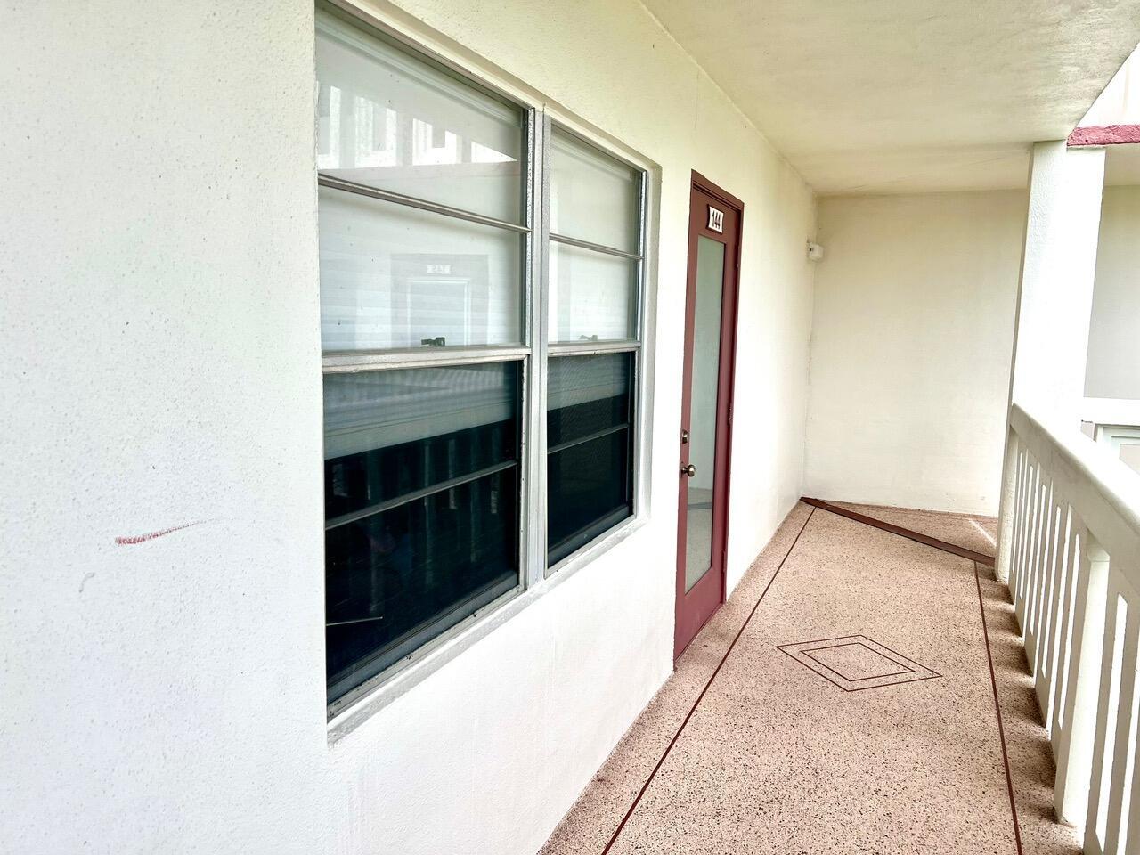 FANSHAW AT CENTURY VILLAGE CONDO - Residential