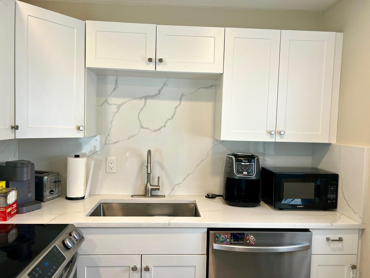 FANSHAW AT CENTURY VILLAGE CONDO - Residential