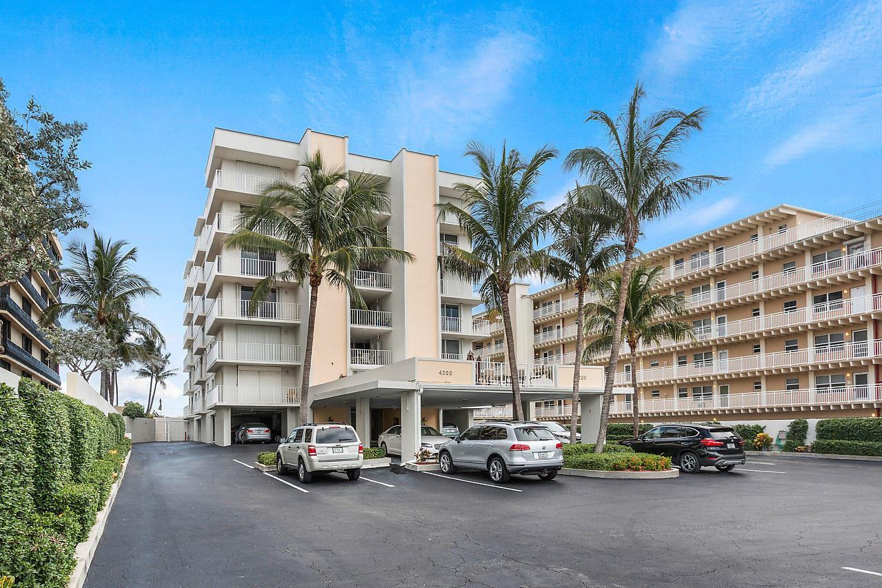 PALM BEACH WINDEMERE COND - Residential Lease