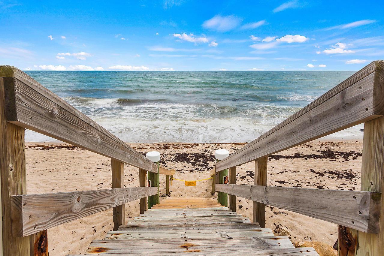 PALM BEACH WINDEMERE COND - Residential Lease