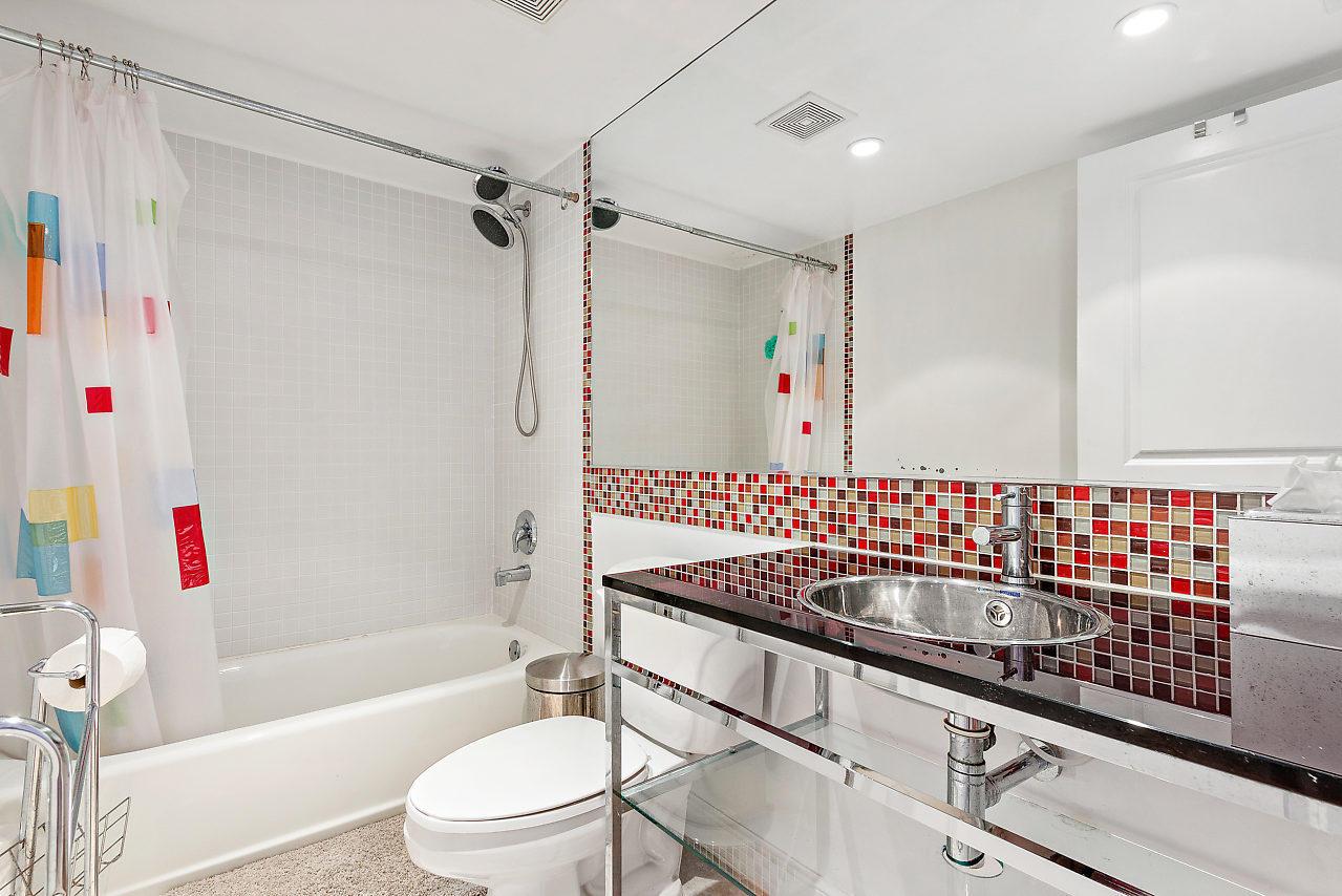 PALM BEACH WINDEMERE COND - Residential Lease