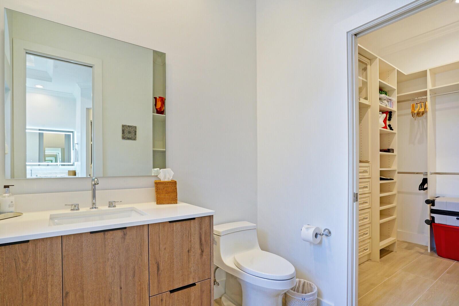 EQUESTRIAN CLUB ESTATES 3 - Residential Lease