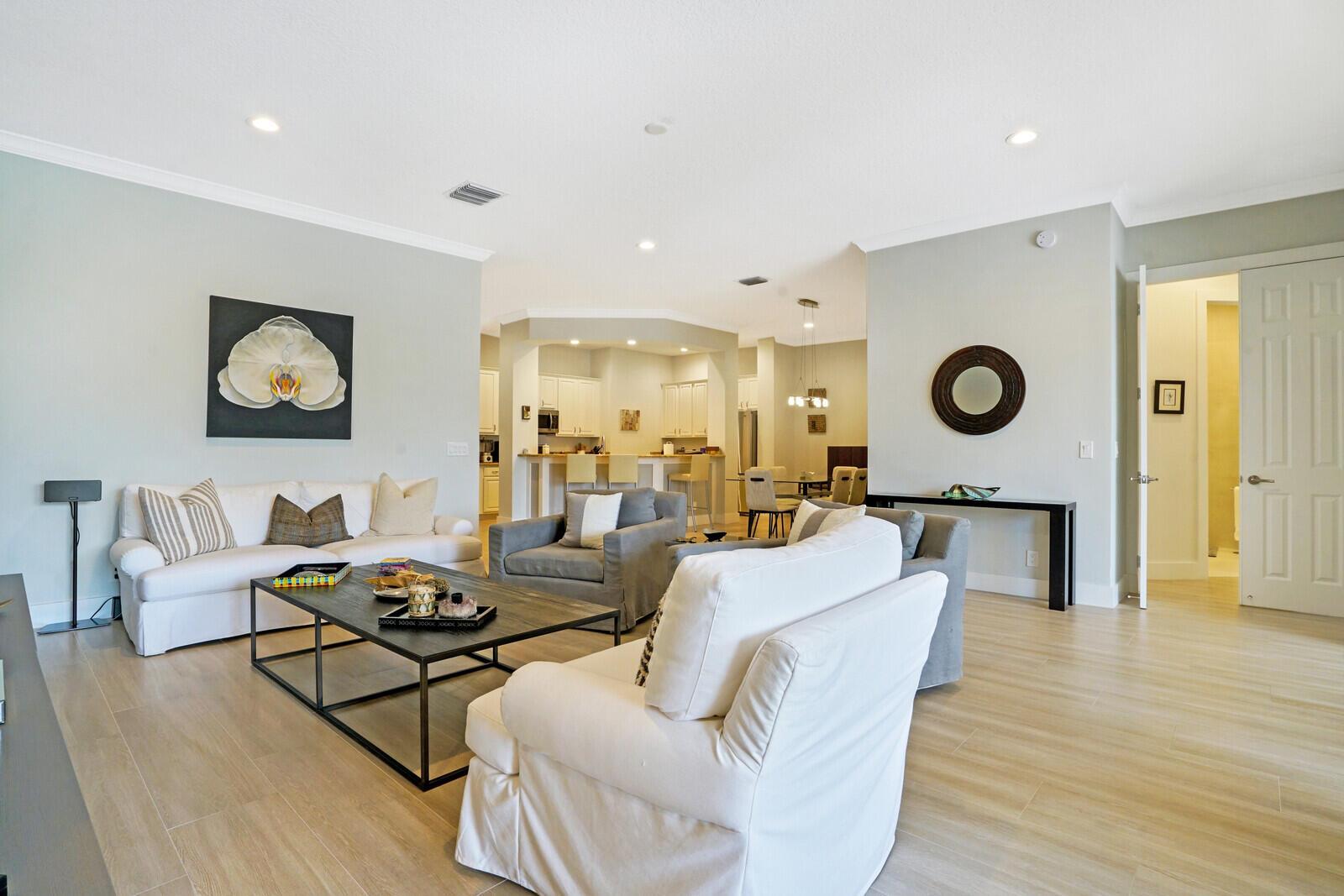 EQUESTRIAN CLUB ESTATES 3 - Residential Lease