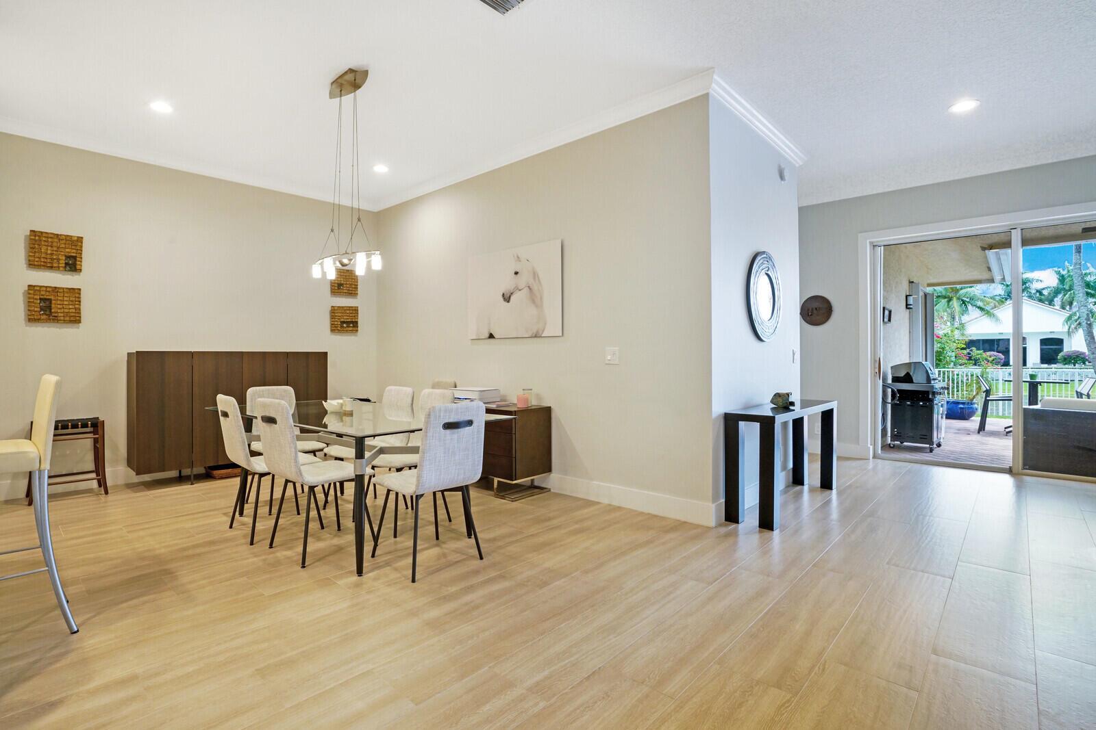 EQUESTRIAN CLUB ESTATES 3 - Residential Lease