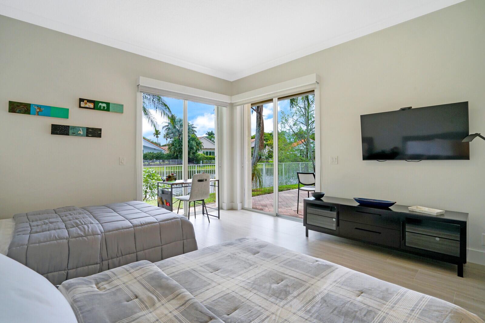 EQUESTRIAN CLUB ESTATES 3 - Residential Lease