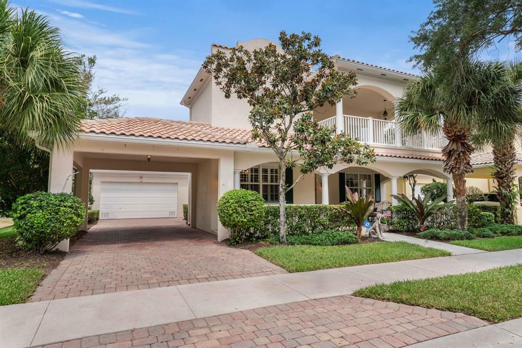 Photo of 330 San Remo Drive, Jupiter, FL 33458 (MLS # R10726367)
