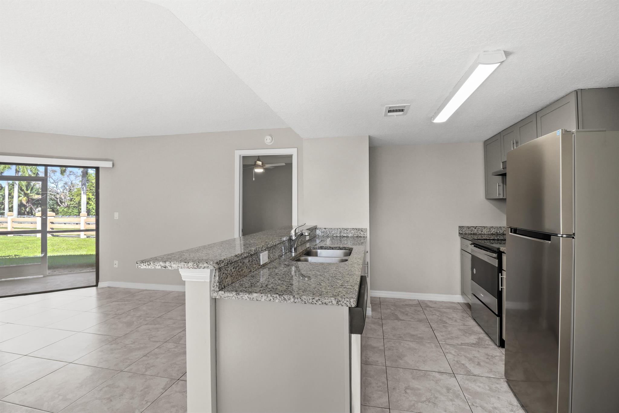 METES AND BOUNDS - Residential Lease