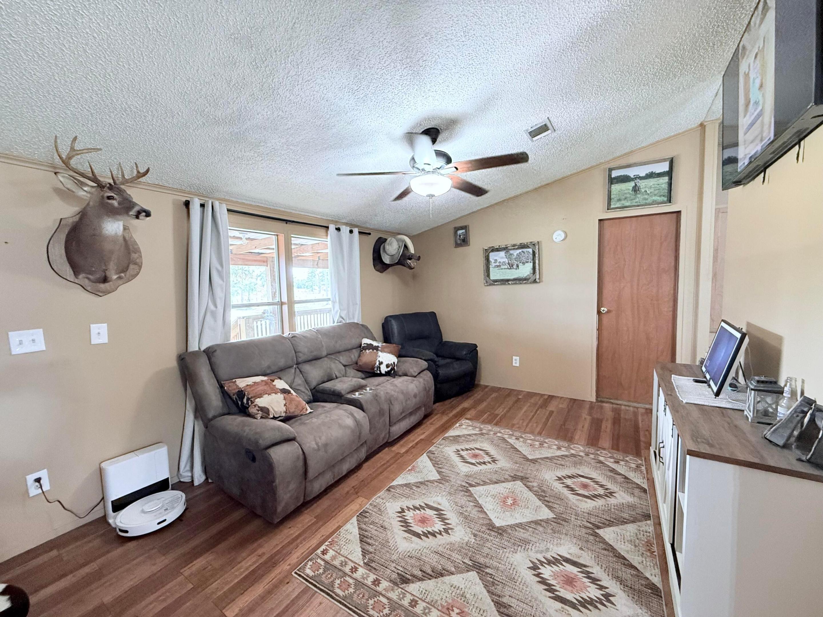 ARROW B RANCH - Residential