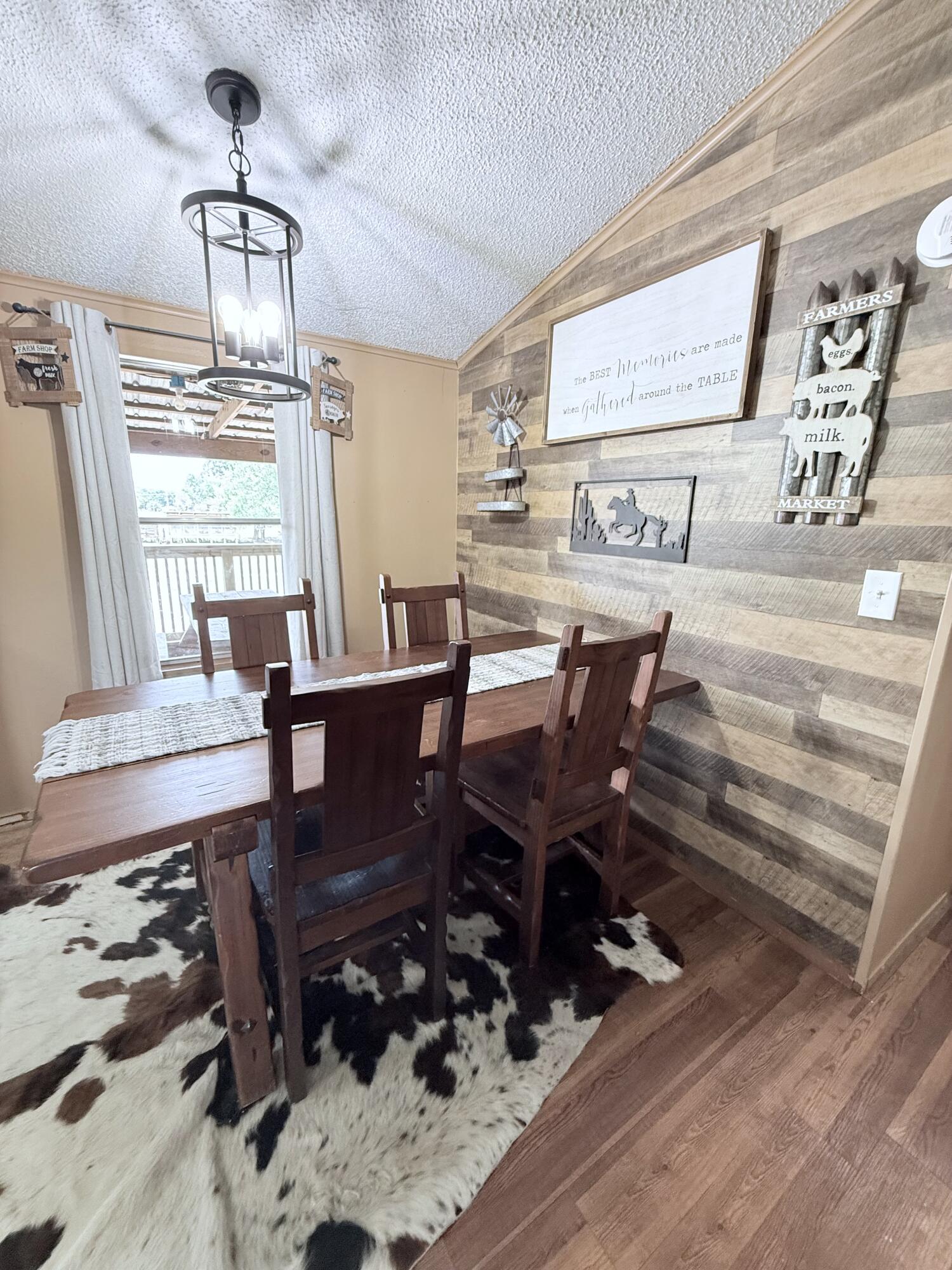 ARROW B RANCH - Residential