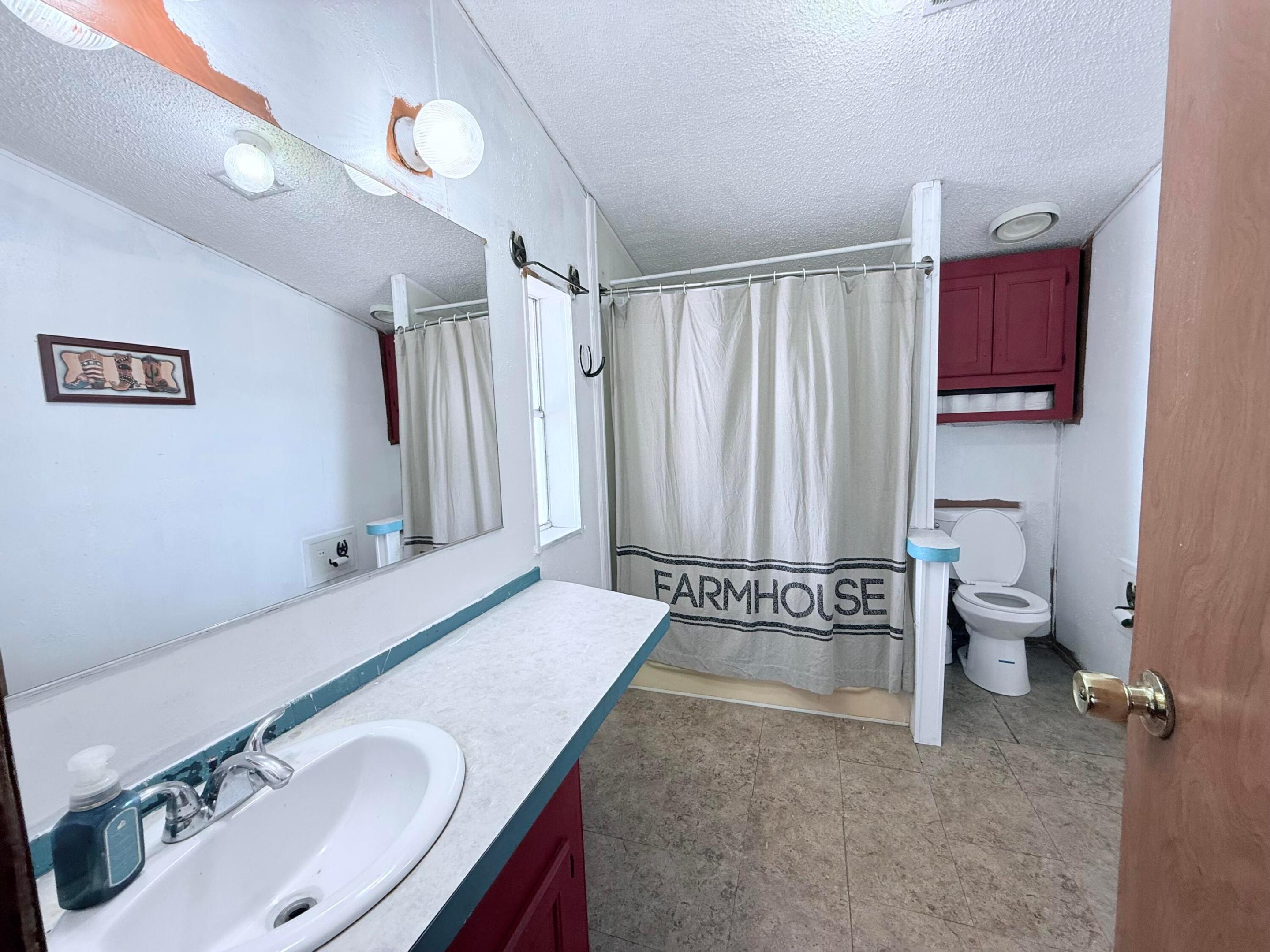 ARROW B RANCH - Residential