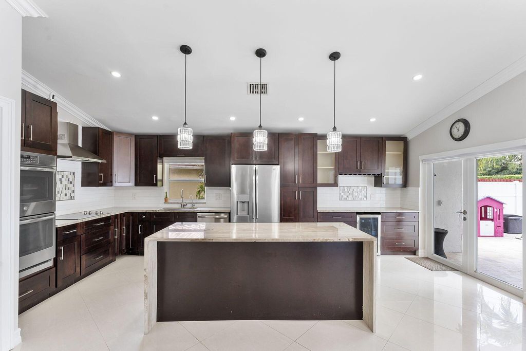 Photo of 7648 Silver Woods Court, Boca Raton, FL 33433 (MLS # R11110751)