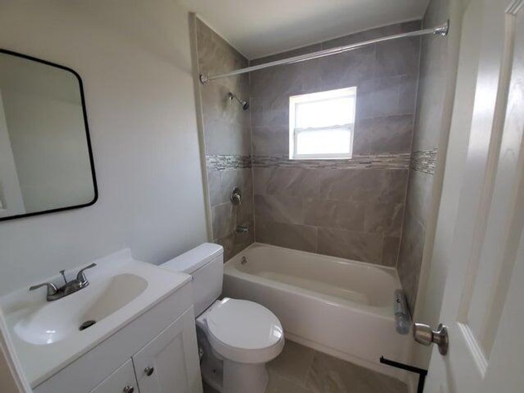 Photo of 1508 N 16th Street #B, Fort Pierce, FL 34950 (MLS # R11167718)