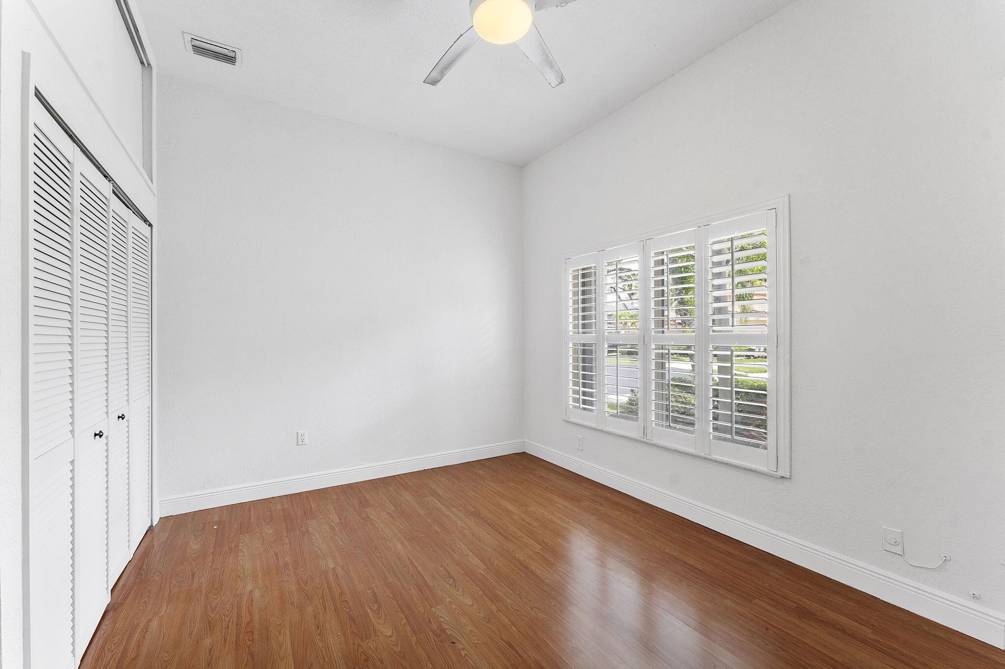 HOLIDAY SPRINGS VILLAGE S - Residential