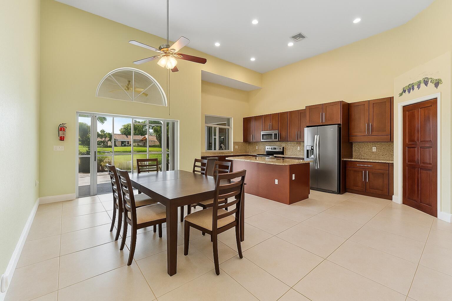 HOLIDAY SPRINGS VILLAGE S - Residential