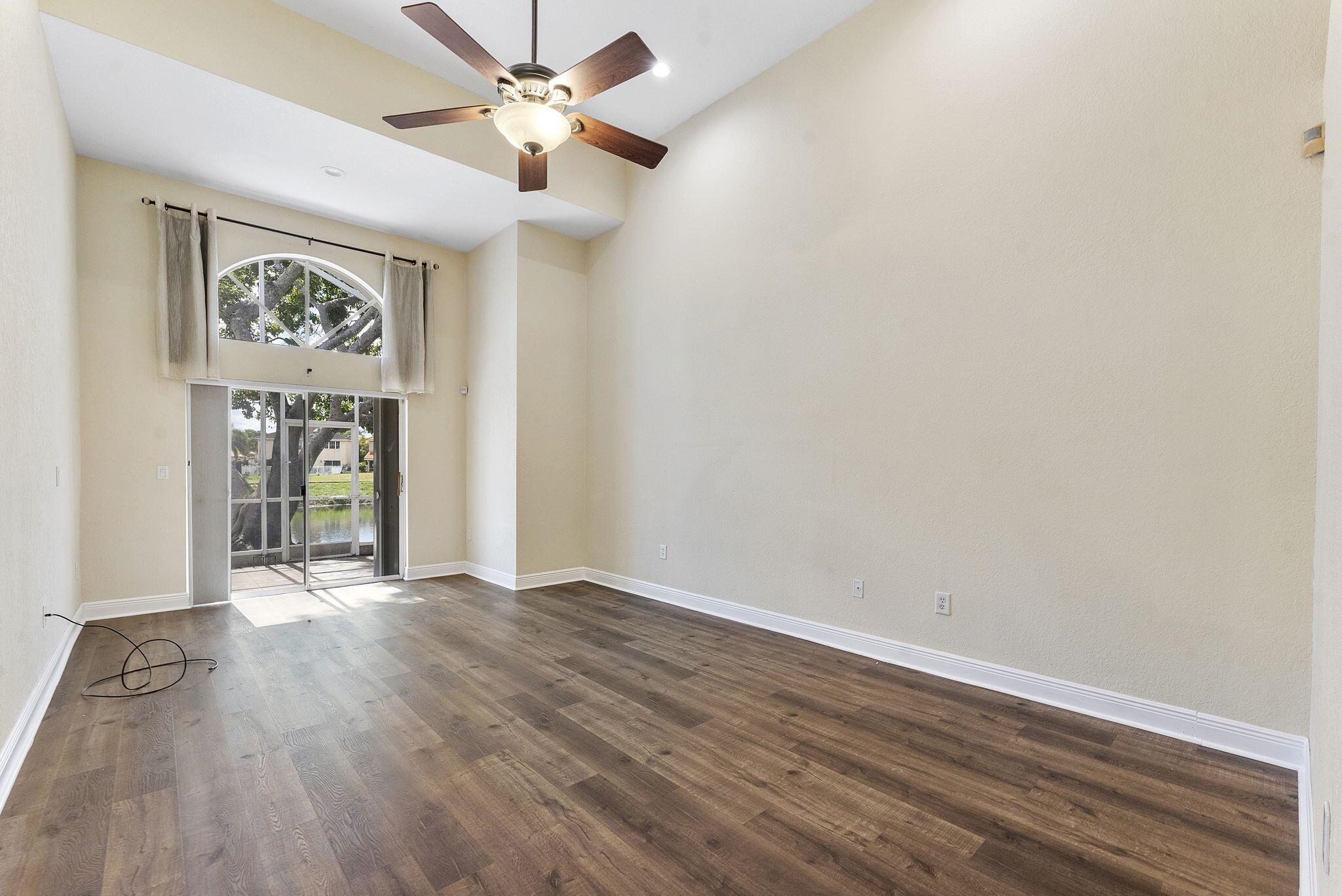 HOLIDAY SPRINGS VILLAGE S - Residential