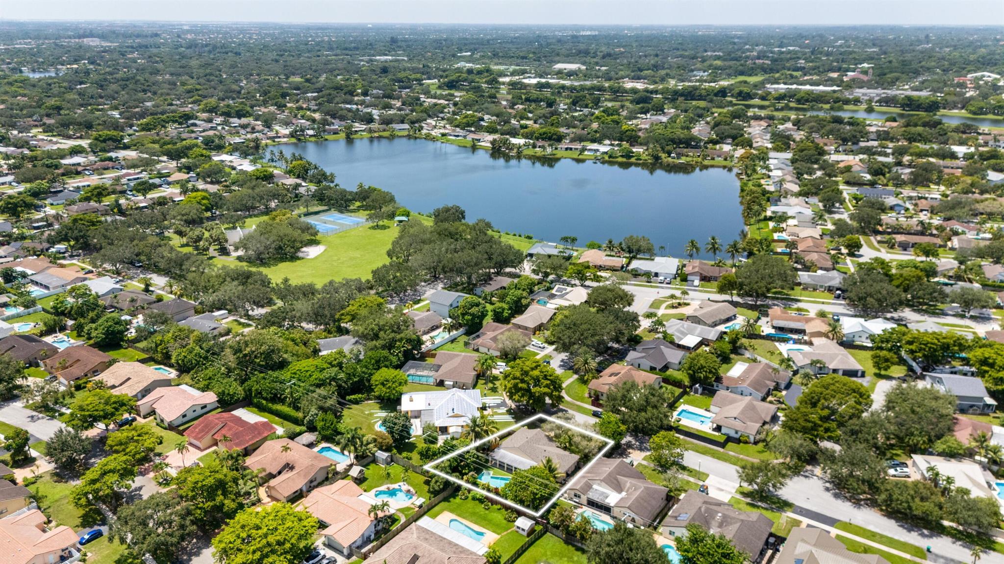 FLAMINGO GARDENS-TAMARIND - Residential