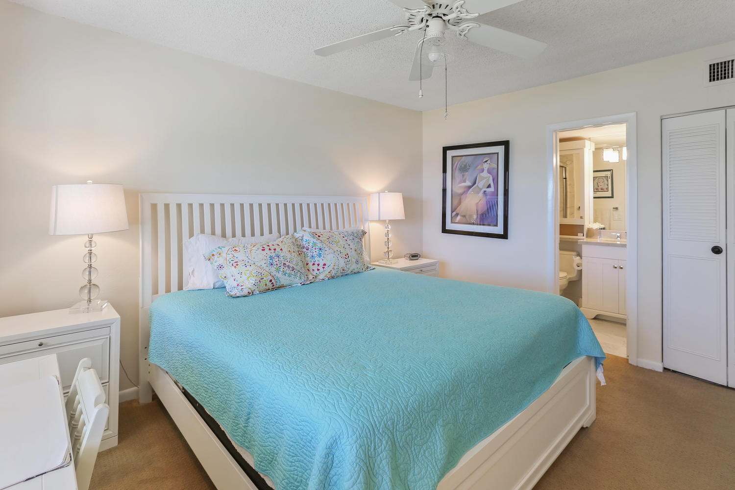 PENTHOUSE TOWERS CONDO - Residential