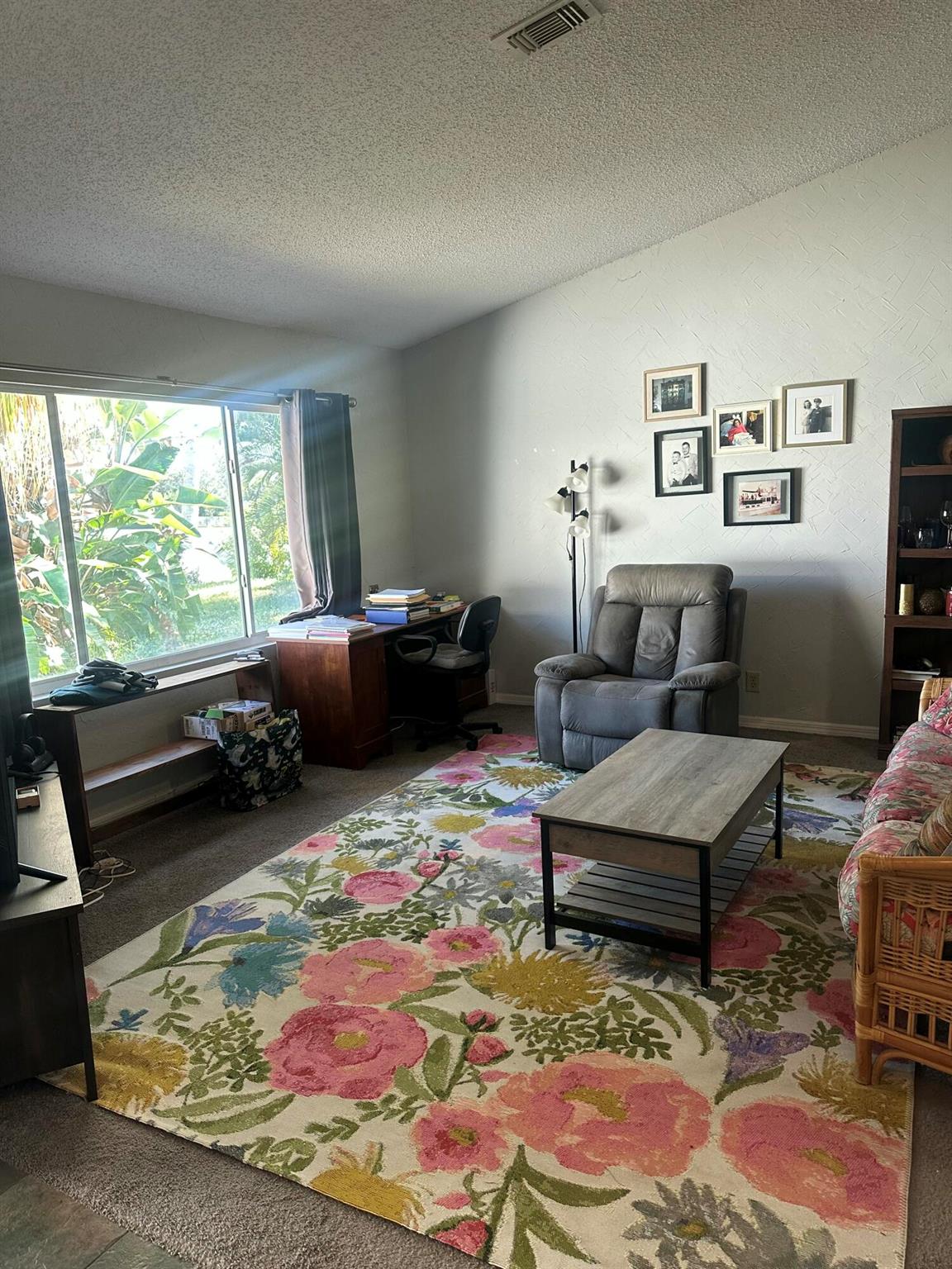 EASTRIDGE ESTATES - Residential