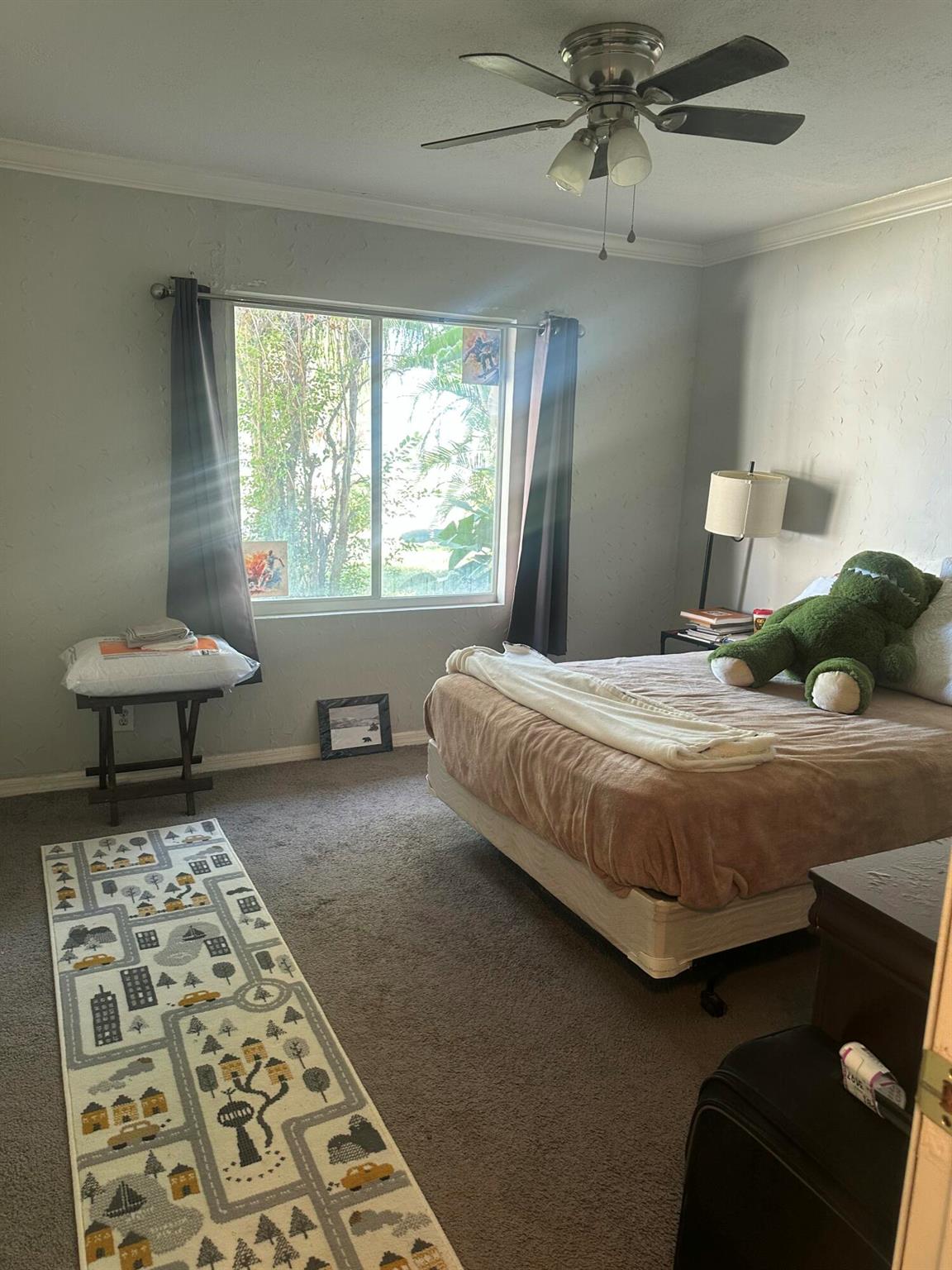 EASTRIDGE ESTATES - Residential