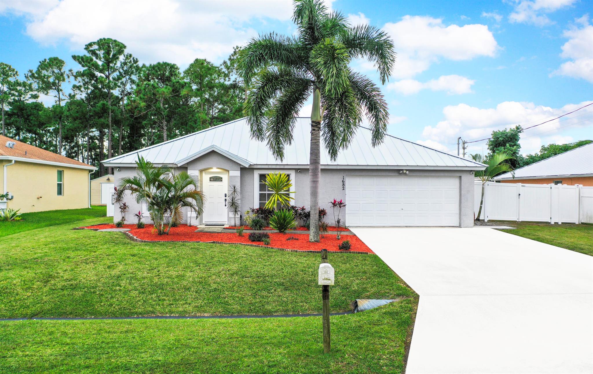 PORT ST LUCIE SECTION 19 - Residential