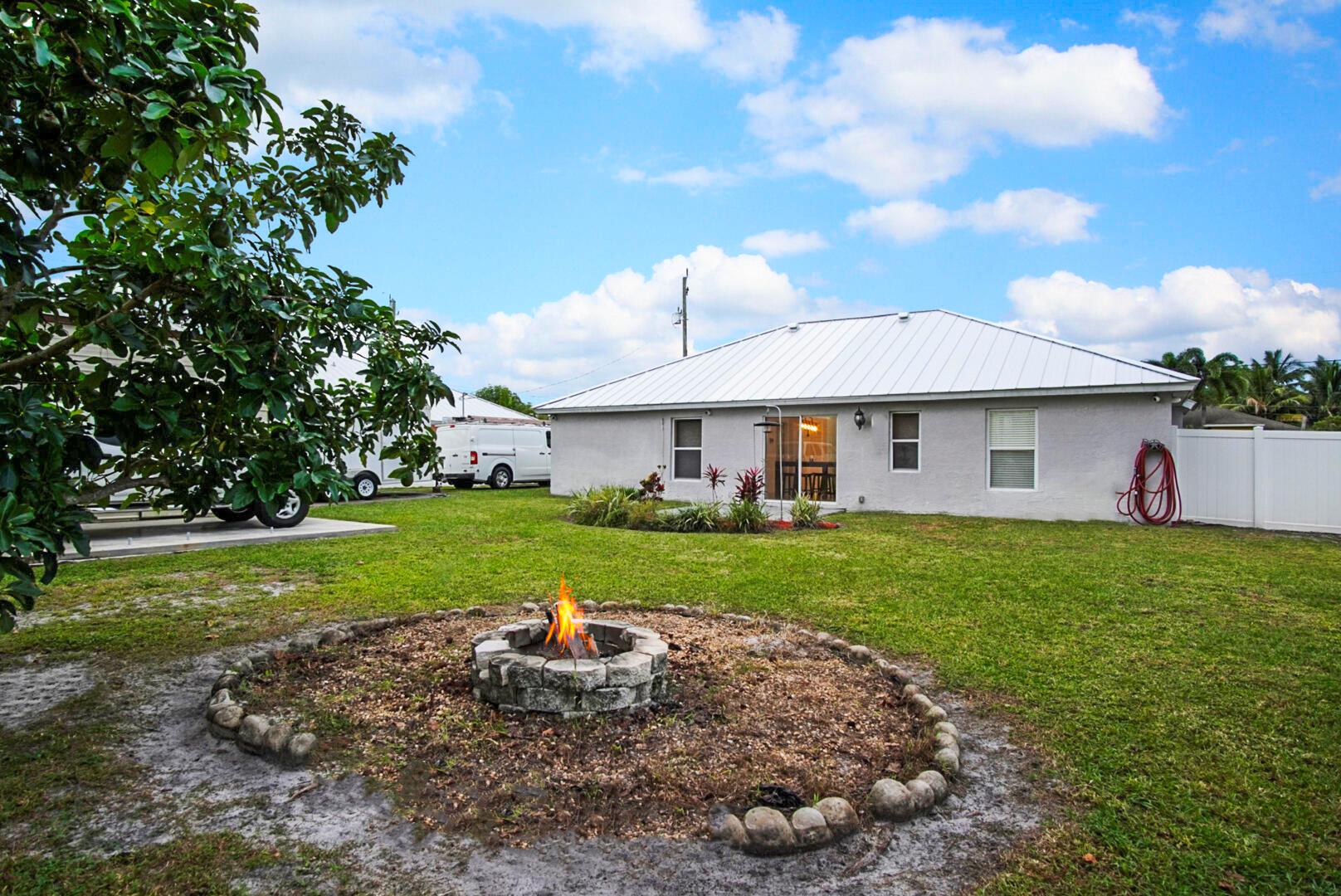 PORT ST LUCIE SECTION 19 - Residential