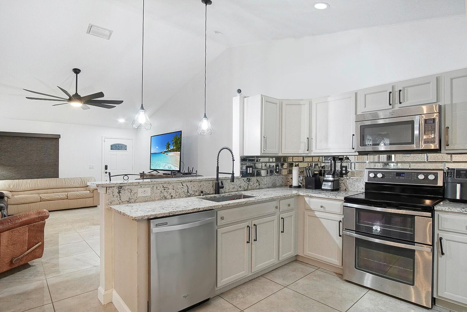 PORT ST LUCIE SECTION 19 - Residential