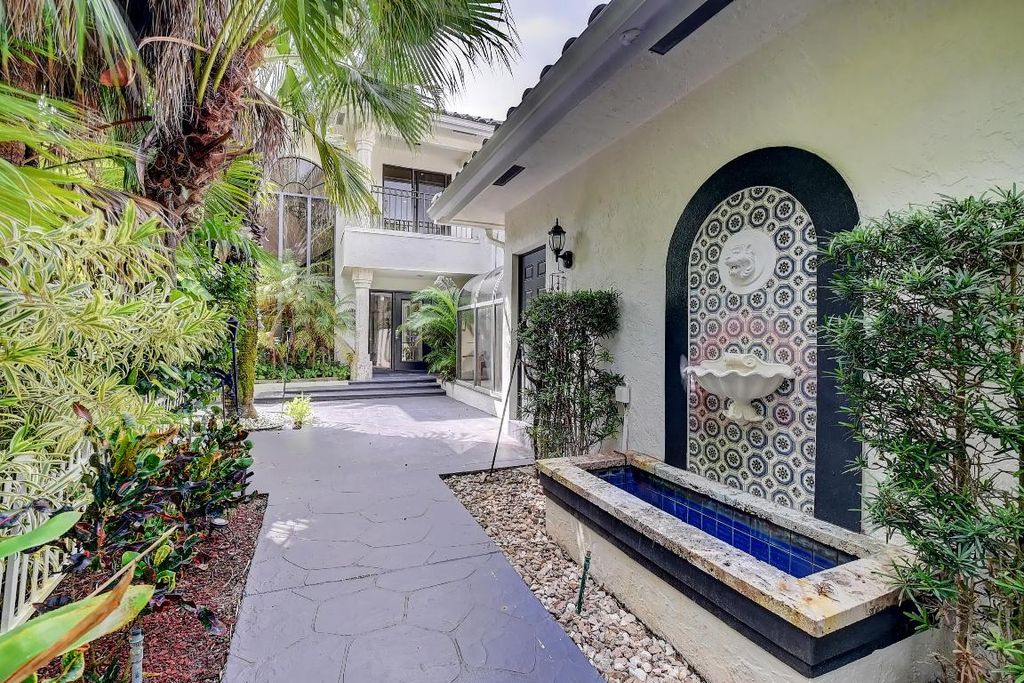 Photo of 22866 El Dorado Drive, Boca Raton, FL 33433 (MLS # R11116967)