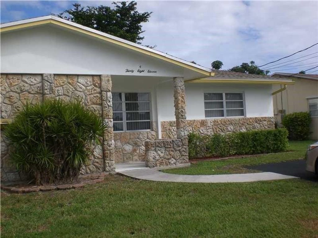 Photo of 3811 NW 11th Street #2, Coconut Creek, FL 33066 (MLS # F10427728)