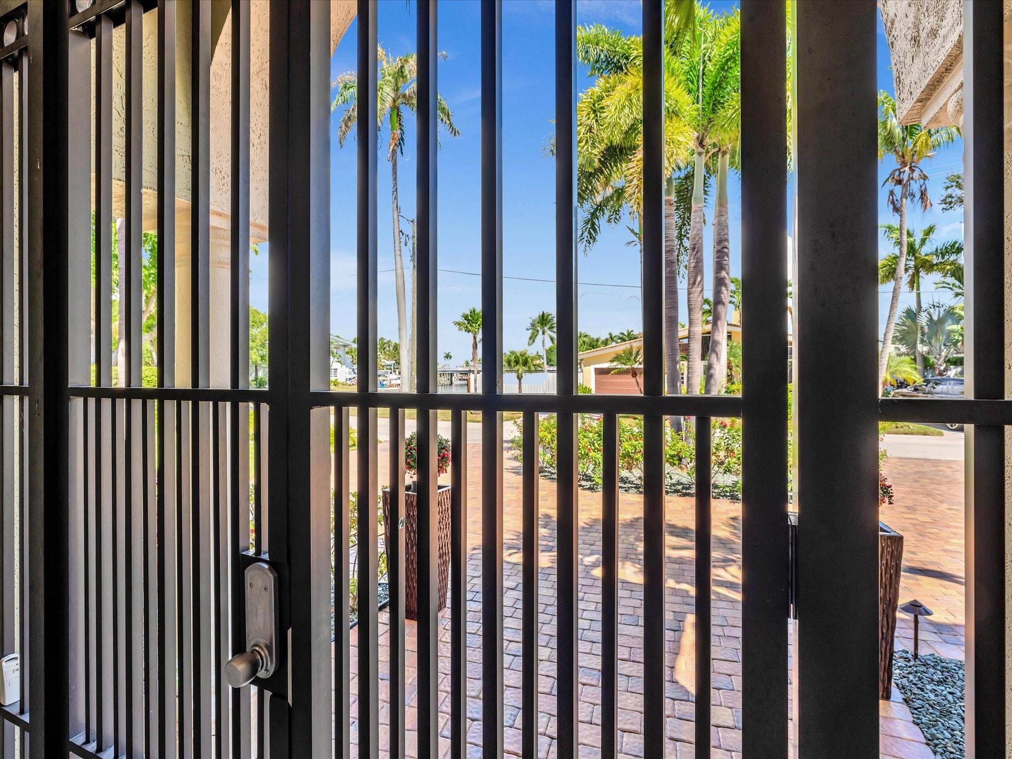 SANTA BARBARA SHORES - Residential