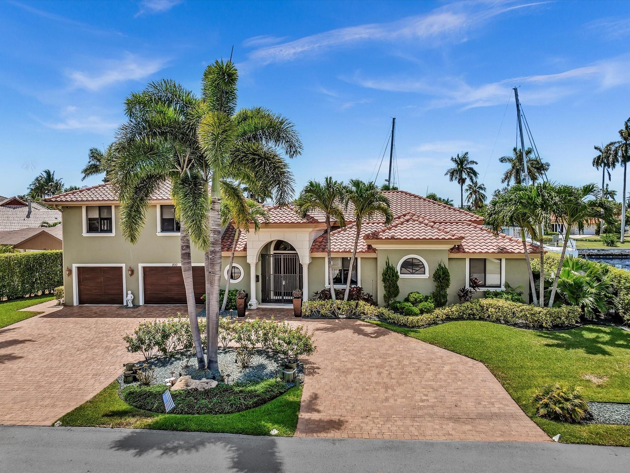 SANTA BARBARA SHORES - Residential