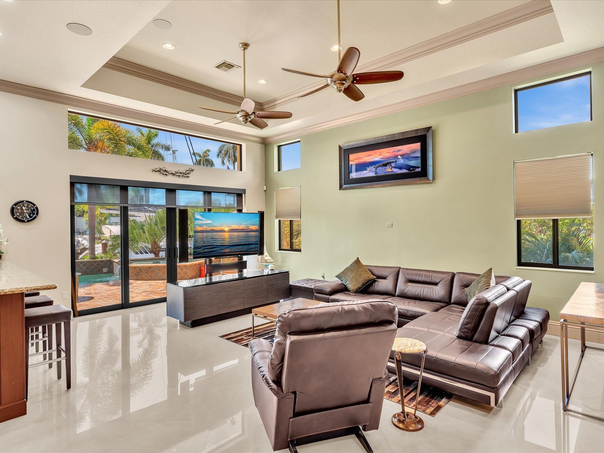 SANTA BARBARA SHORES - Residential