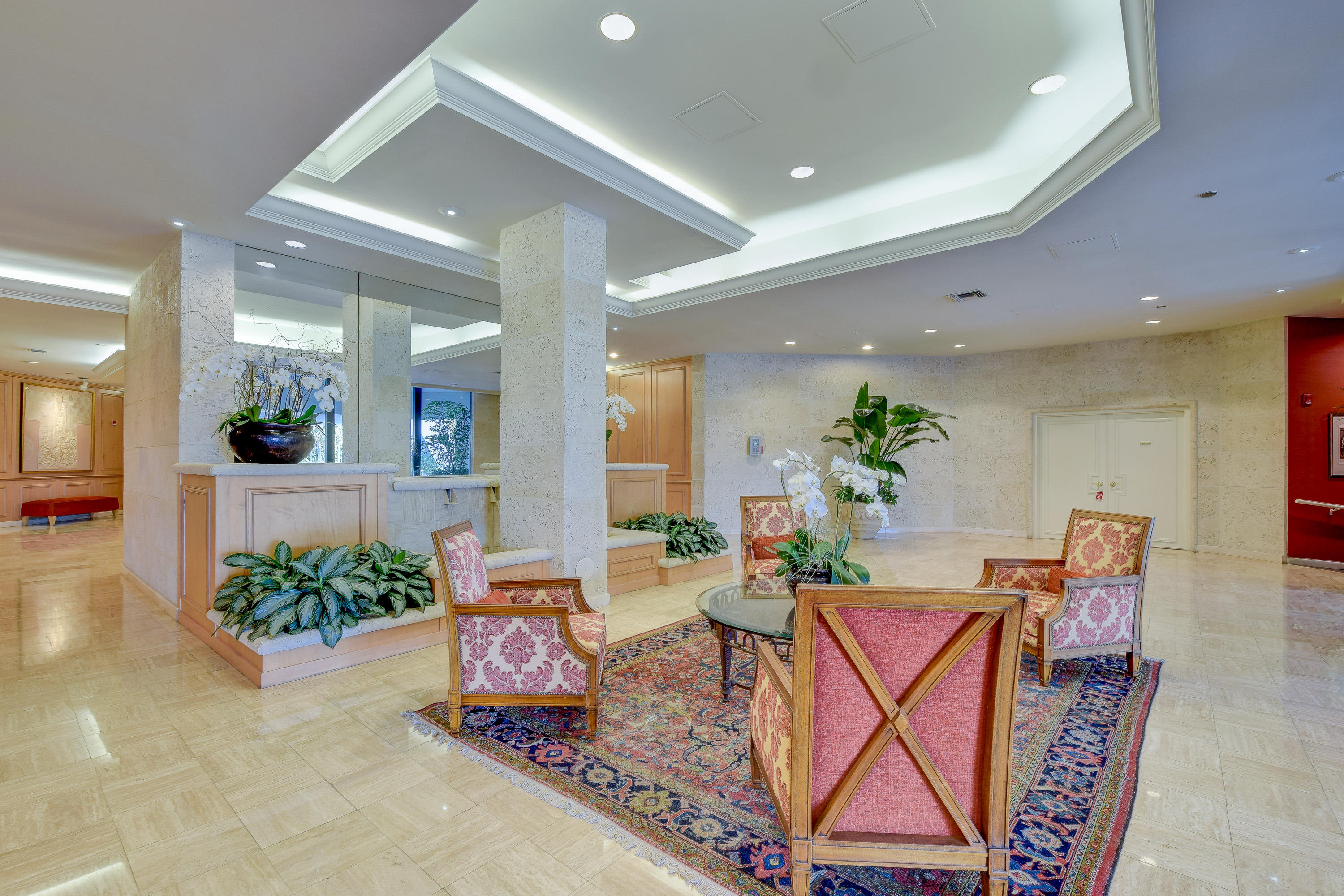 TWENTY ONE HUNDRED CONDO - Residential