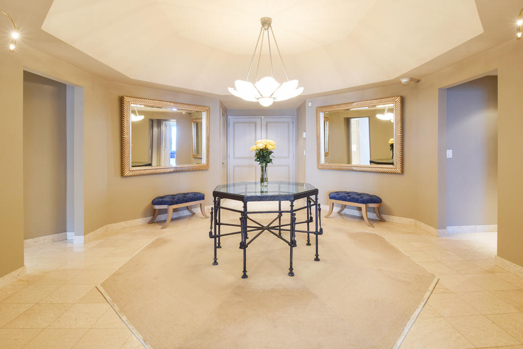 TWENTY ONE HUNDRED CONDO - Residential