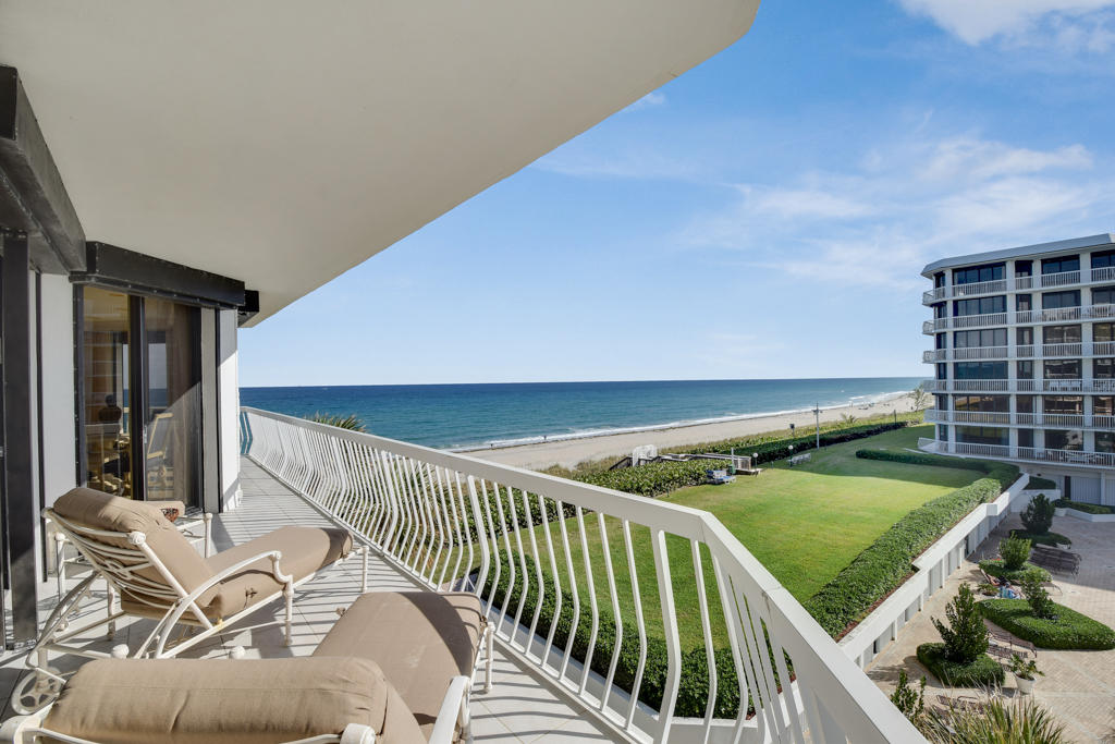 TWENTY ONE HUNDRED CONDO - Residential