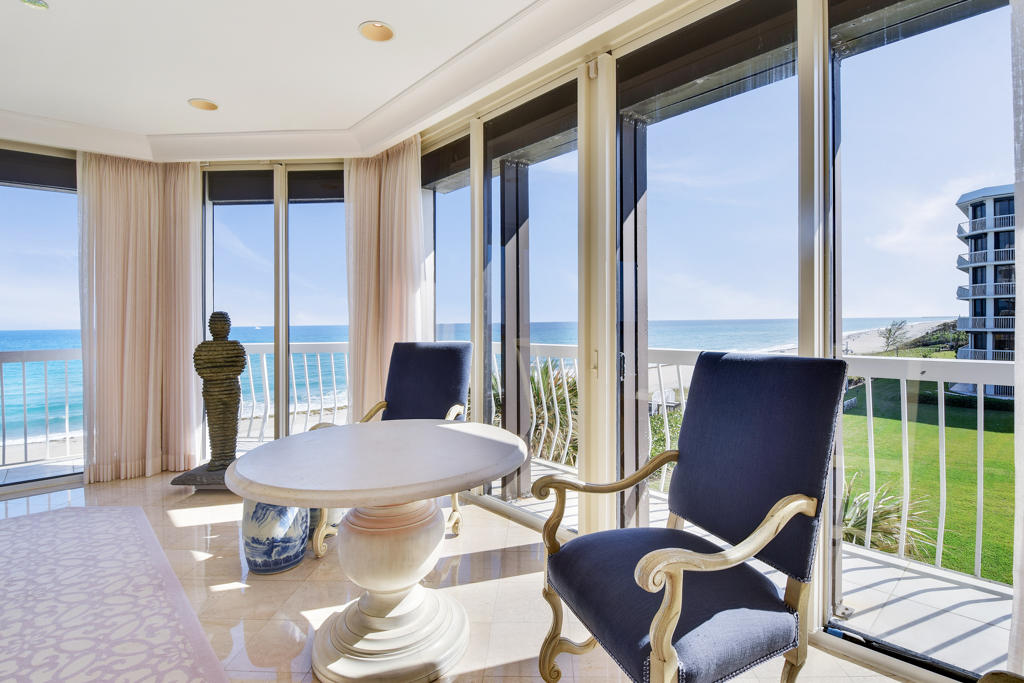 TWENTY ONE HUNDRED CONDO - Residential