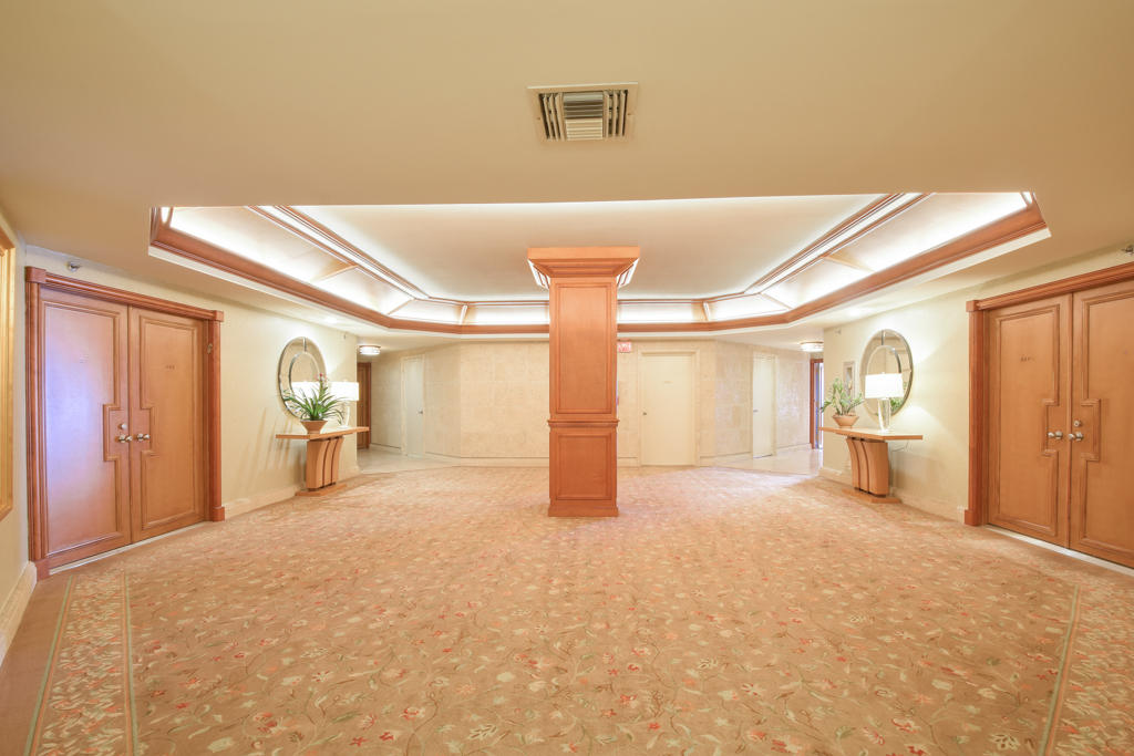 TWENTY ONE HUNDRED CONDO - Residential