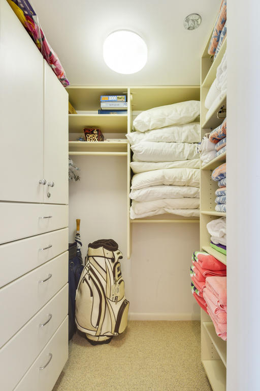 TWENTY ONE HUNDRED CONDO - Residential