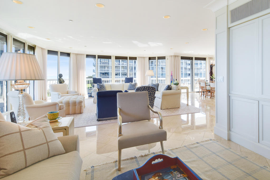 TWENTY ONE HUNDRED CONDO - Residential