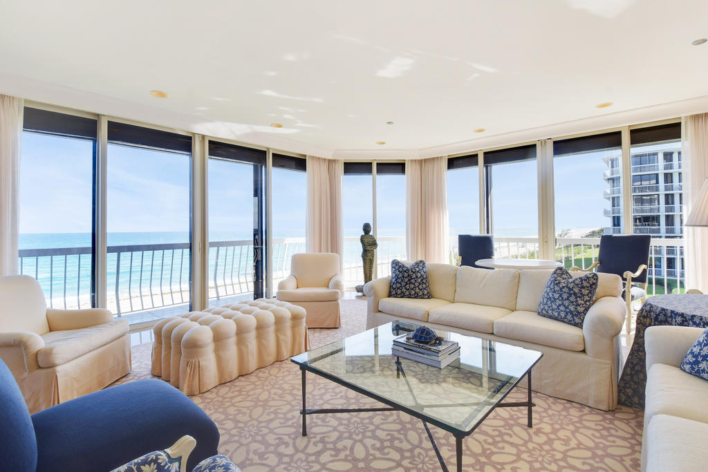 TWENTY ONE HUNDRED CONDO - Residential