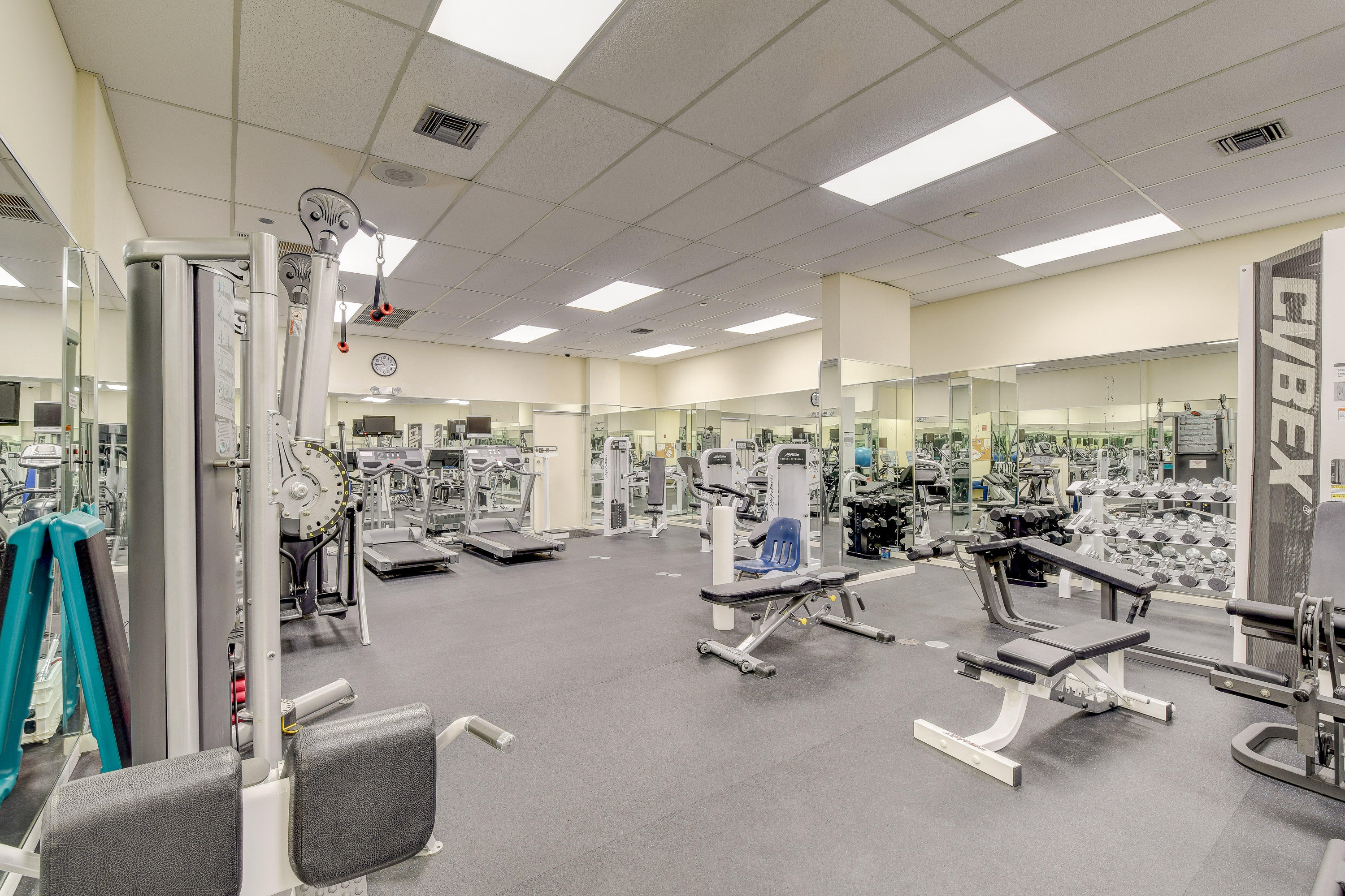 TWENTY ONE HUNDRED CONDO - Residential