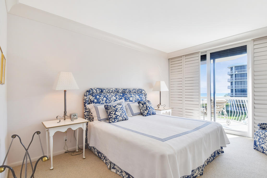 TWENTY ONE HUNDRED CONDO - Residential