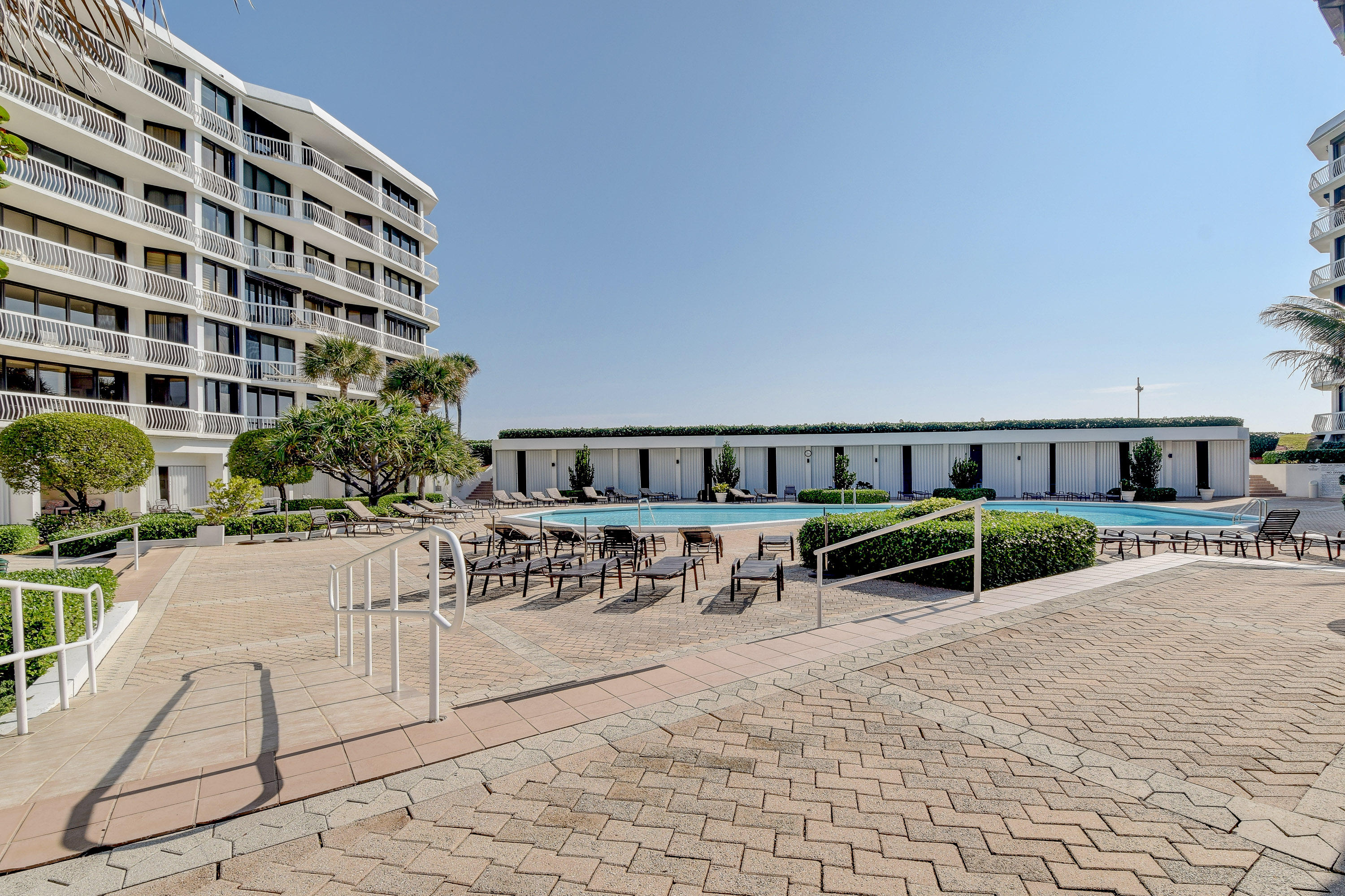 TWENTY ONE HUNDRED CONDO - Residential