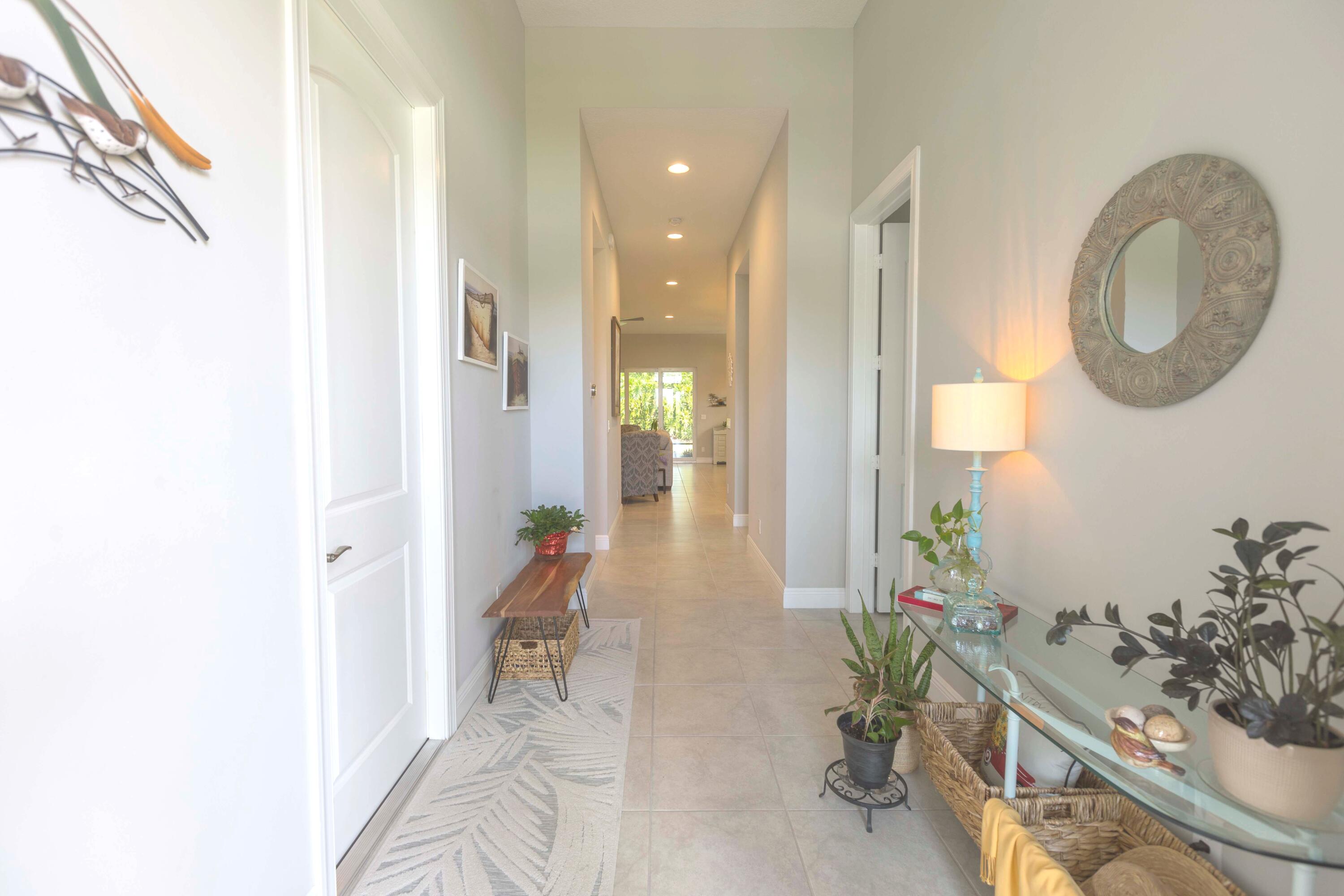 12621 SW Sunrise Lake Terrace