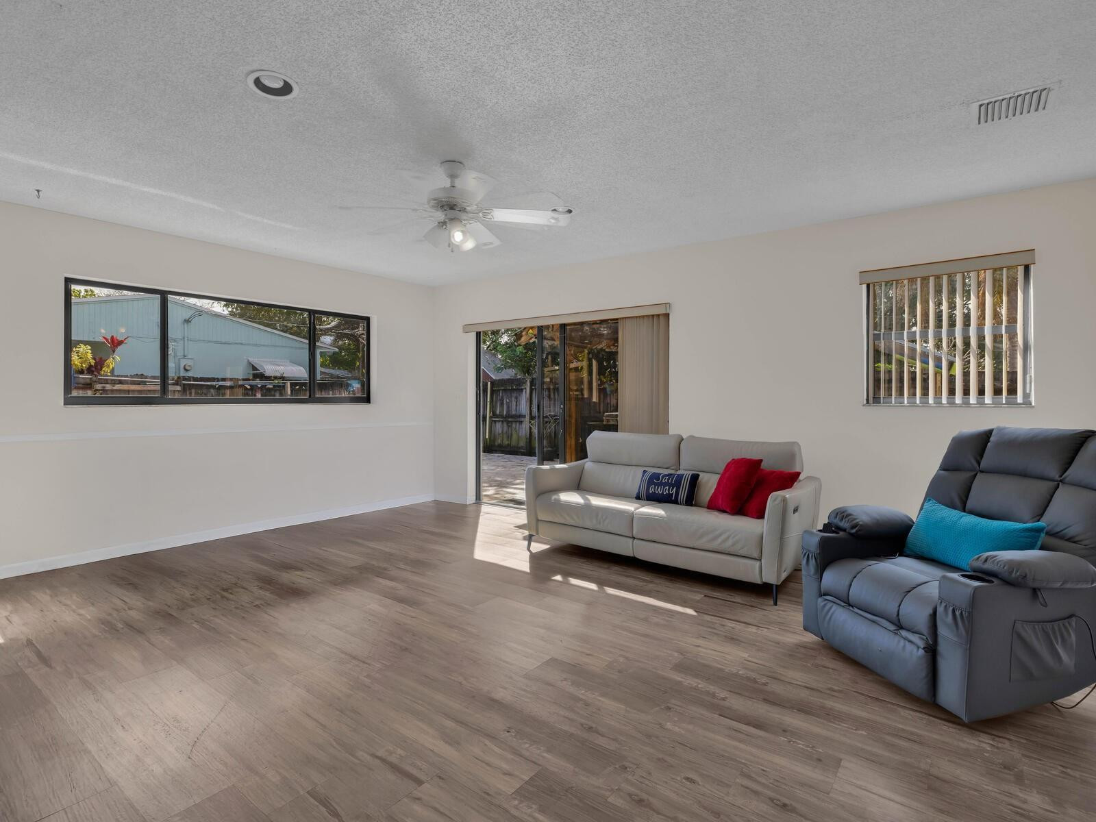 North Andrews Terrace Fir - Residential