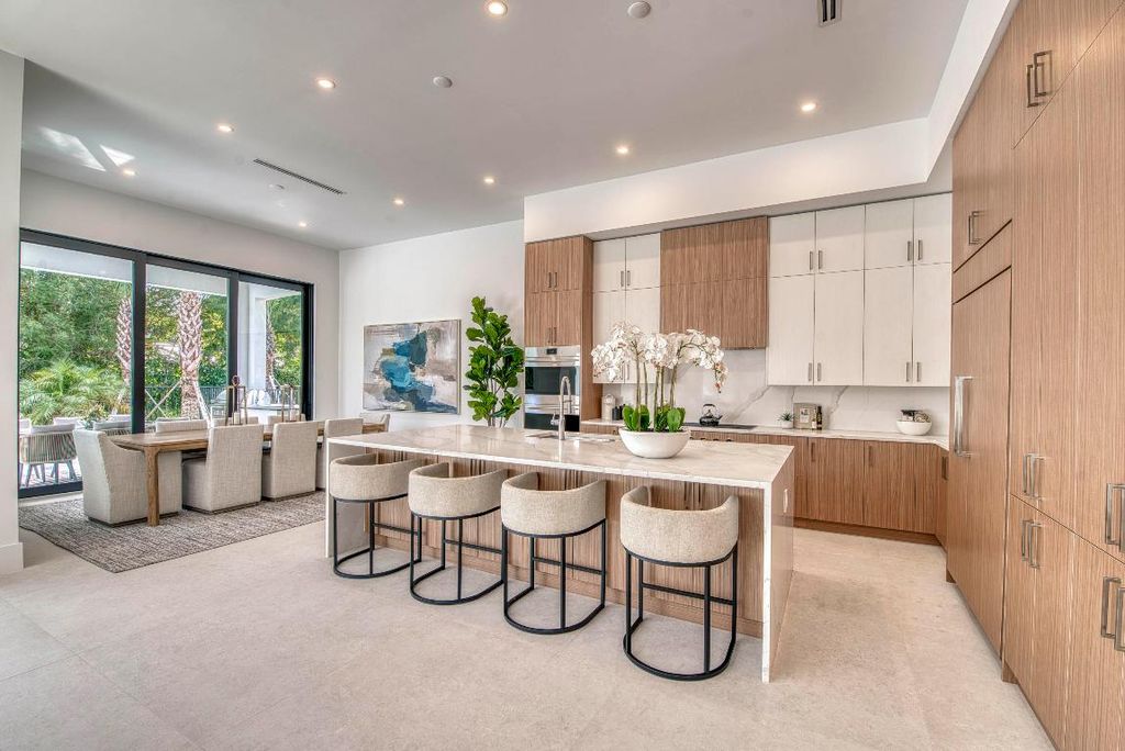 Photo of 18408 Symphony Court, Jupiter, FL 33458 (MLS # R11137807)