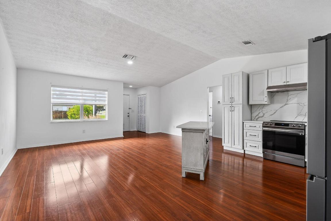 PORT ST LUCIE SECTION  31 - Residential