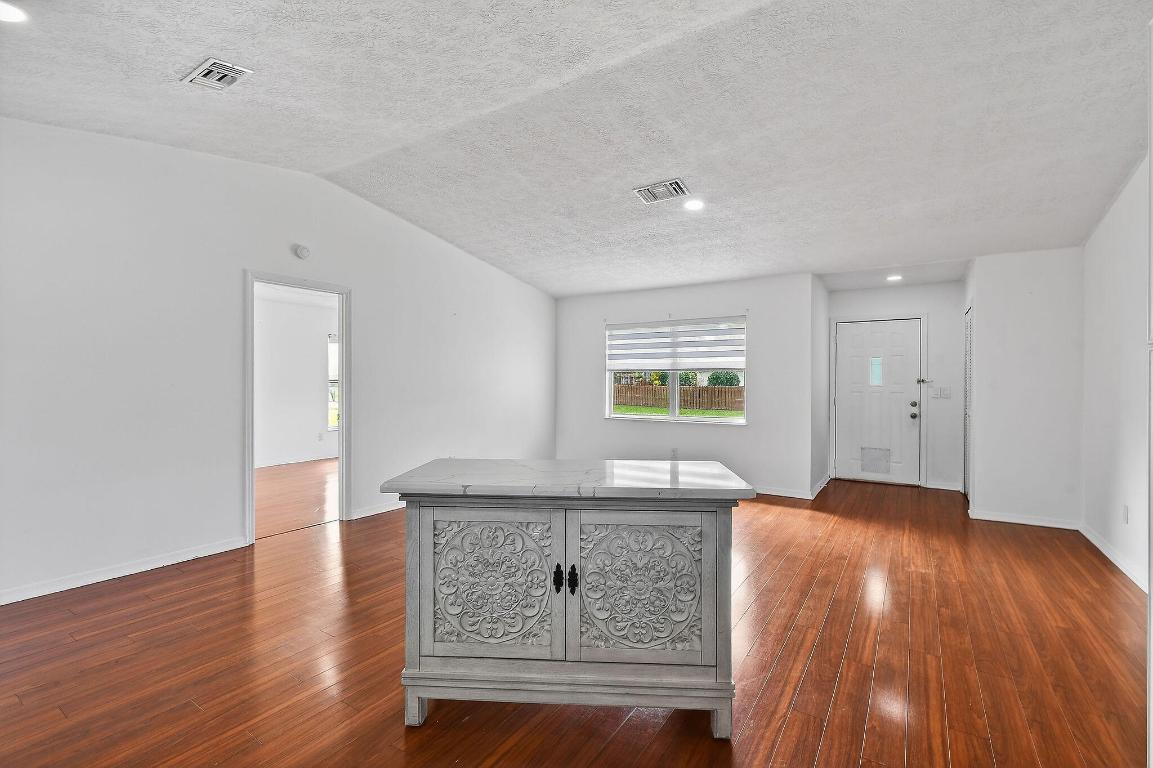 PORT ST LUCIE SECTION  31 - Residential