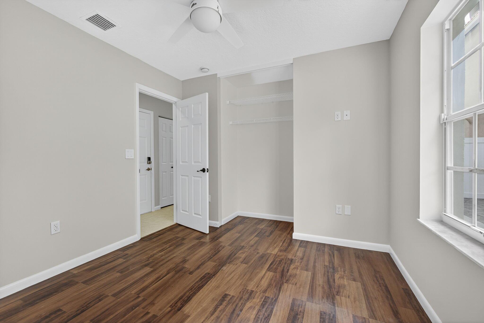 MADISON GREEN 1 PAR B - Residential