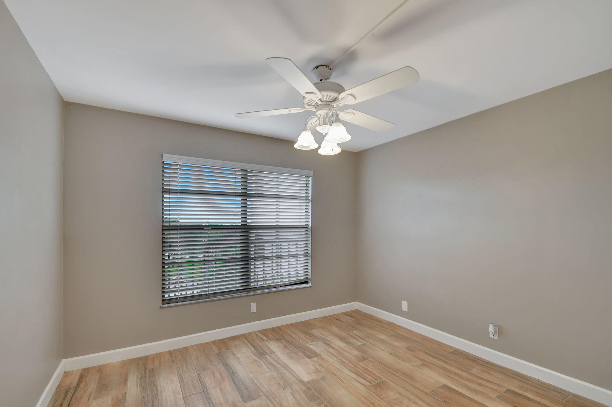 SUNRISE OF PALM BEACH CONDO 1,2,3,4, 14 AND 17 - Residential