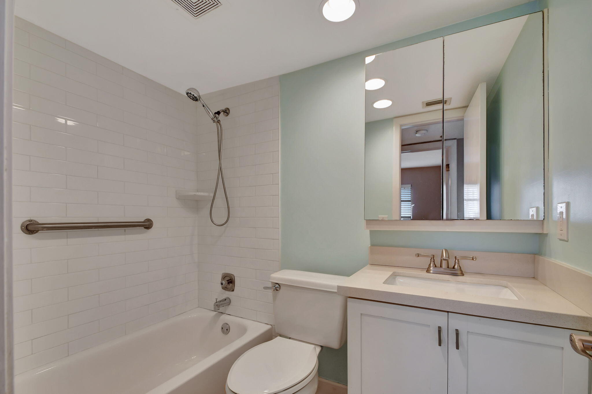 SUNRISE OF PALM BEACH CONDO 1,2,3,4, 14 AND 17 - Residential
